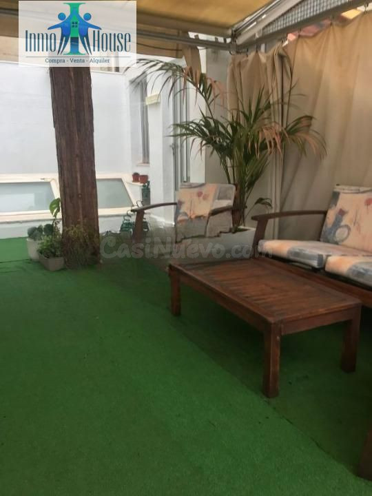 SE VENDE DUPLEX ZONA CENTRO