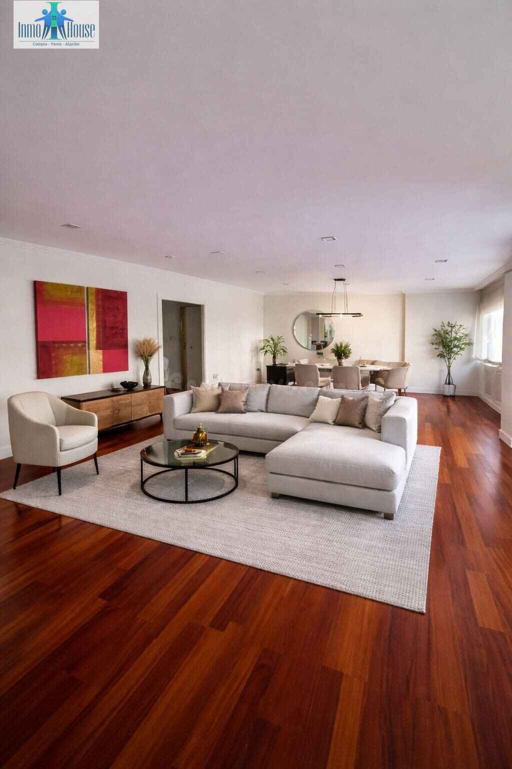 INMOHOUSE VENDE PRECIOSO Y AMPLIO PISO EN EL CORAZÓN DE ALBACETE