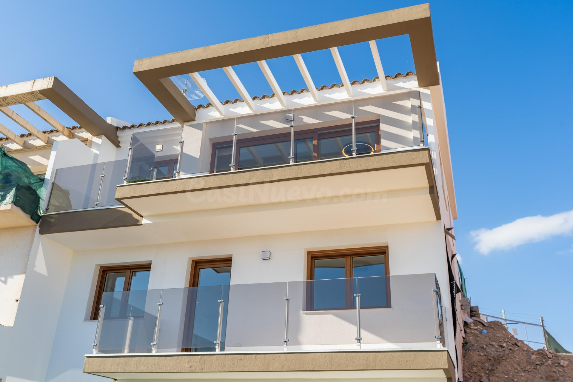 Villa mediterránea en la Nucia- Adosado