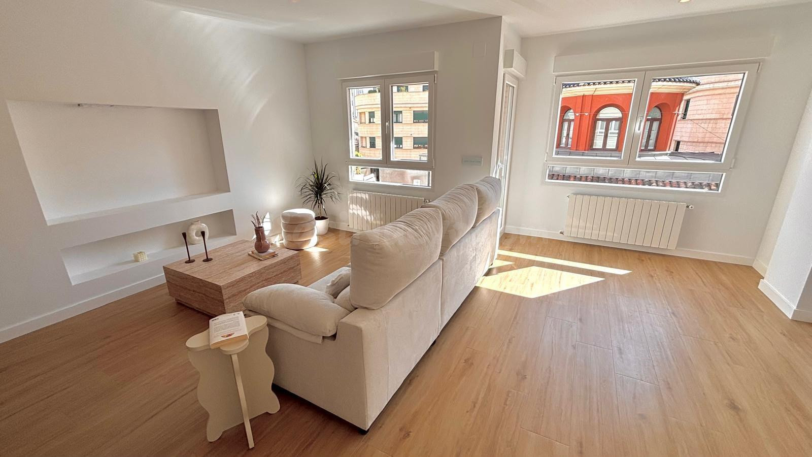 PISO EN VENTA ZONA CENTRO