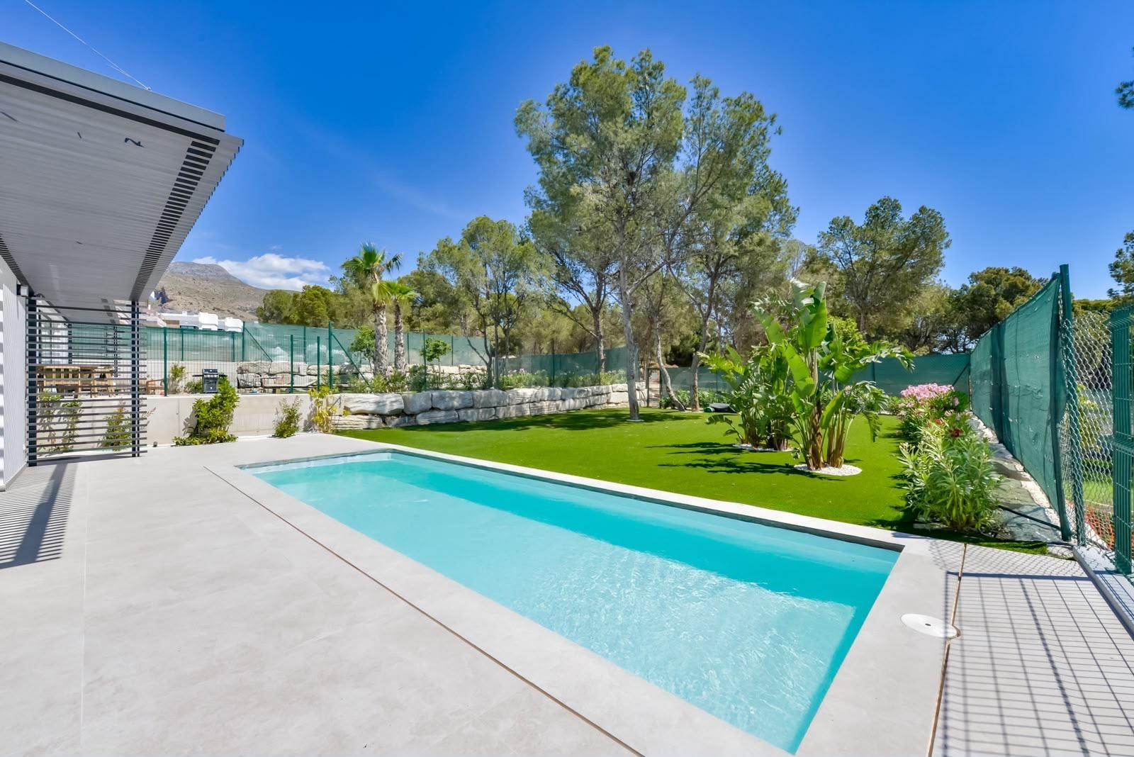 Villa 3 habitaciones 270m² en venta - Golf Bahía