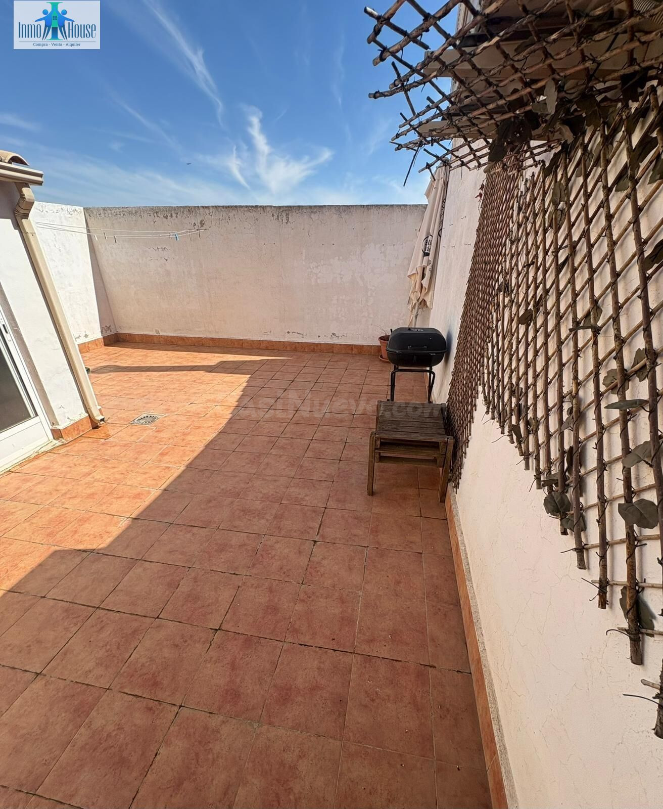 INMOHOUSE VENDE ADOSADO EN SANTA ANA - foto 3