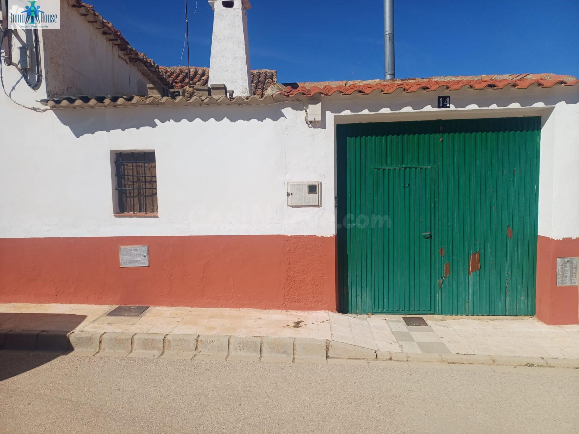 REF:O175 INMOHOUSE VENDE CASA EN ARGAMASON