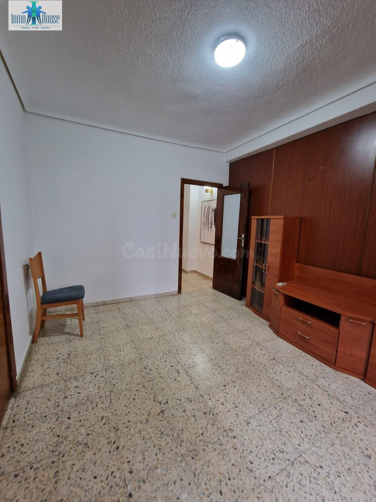 INMOHOUSE VENDE PISO IDEAL PARA INVERSORES