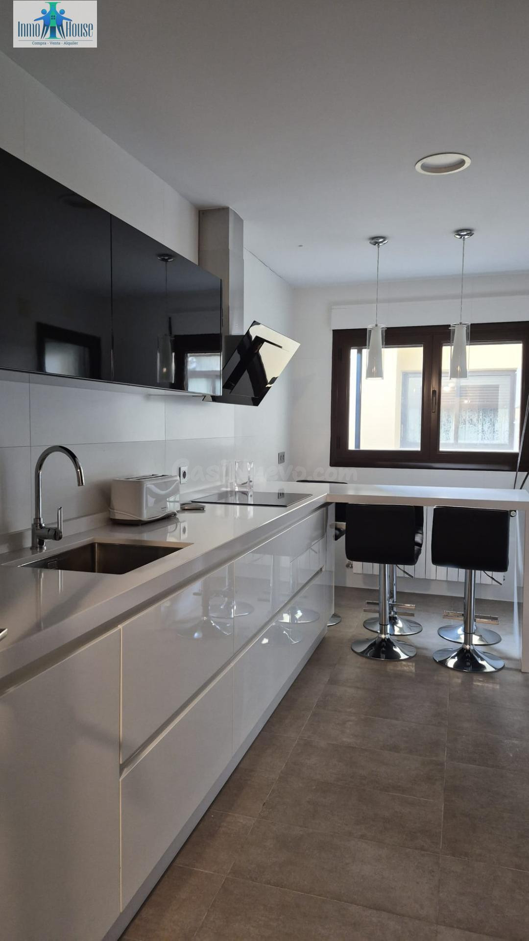 PISO EN VENTA ZONA CENTRO