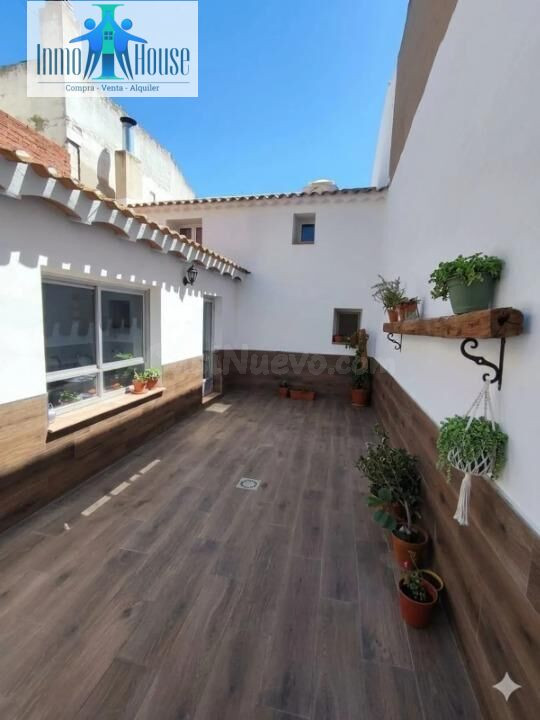 CHALET PAREADO EN SALOBRAL