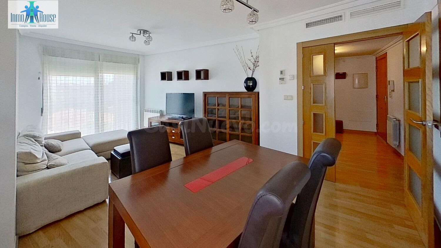PISO EN VENTA ZONA FERIA