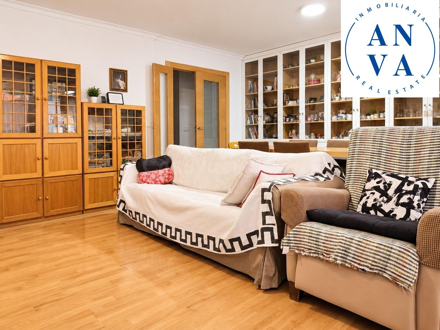 Exclusiva vivienda de 174 m2 con garaje en Benalúa