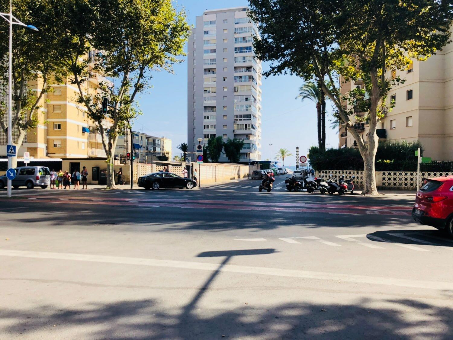2ª LINEA DE PLAYA - AVENIDA DEL MEDITERRANEO