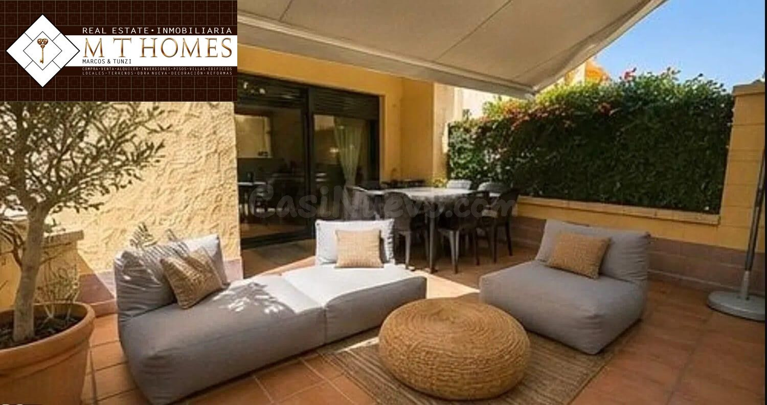 PRECIOSA CASA CON PISCINA JUNTO A TODOS LOS SERVICIOS EN CANCELADA ESTEPONA