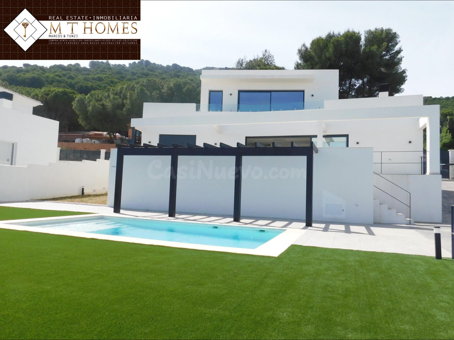MARAVILLOSA VILLA DE ARQUITECTO EN PINOS DE ALHAURIN