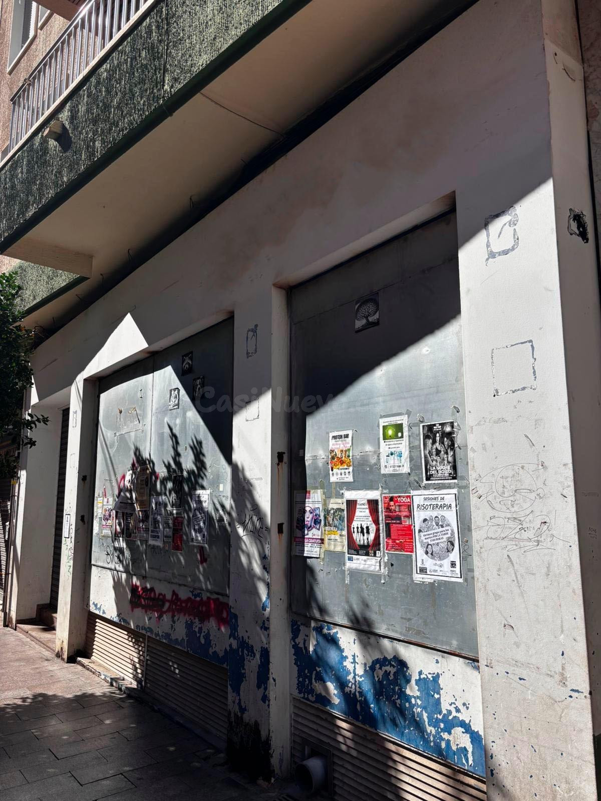 LOCAL COMERCIAL DE 370 METROS EN PLENA AVENIDA JUAN CARLOS I