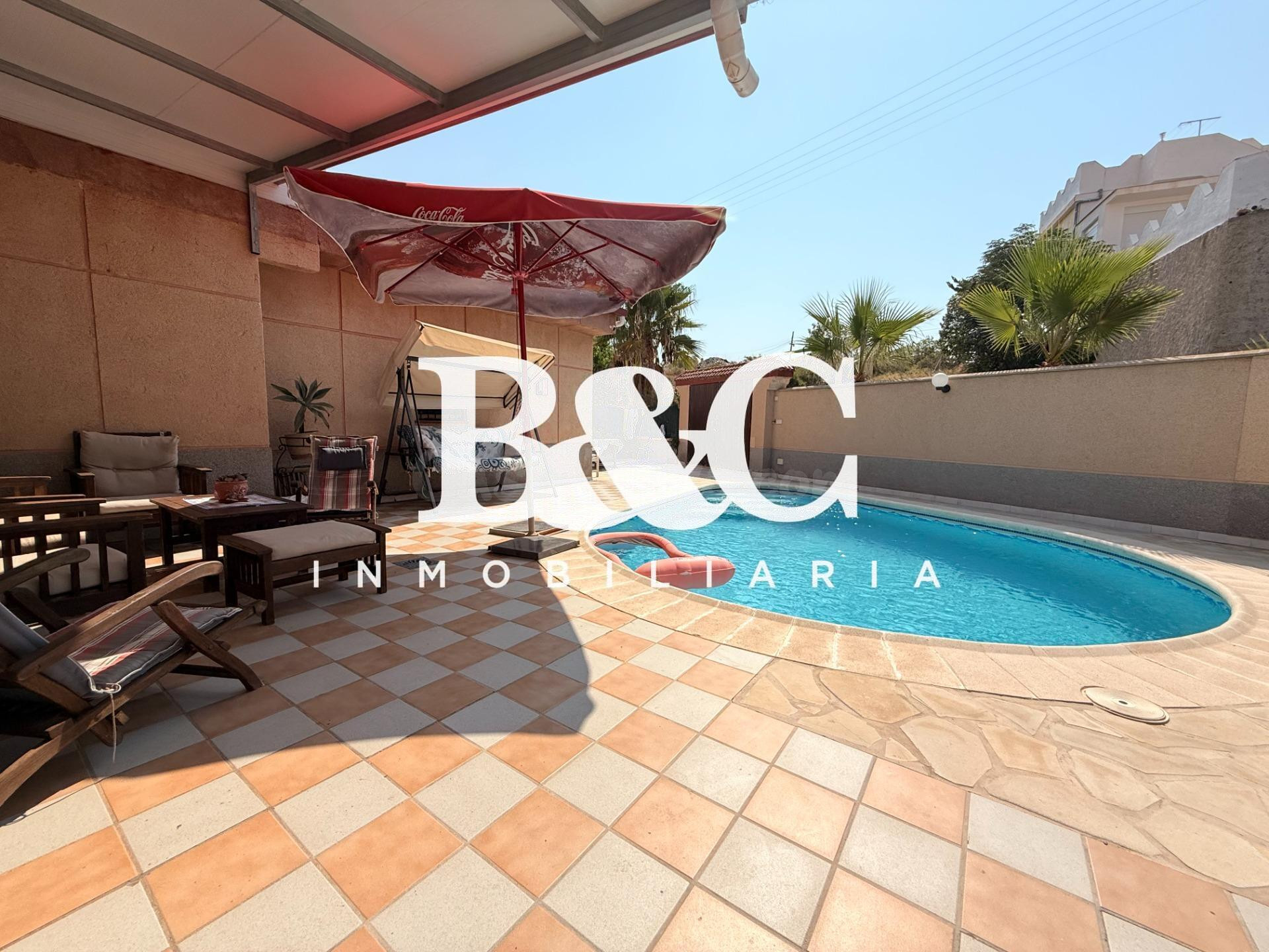 :   Villa independiente en venta – Todosol (Águilas)