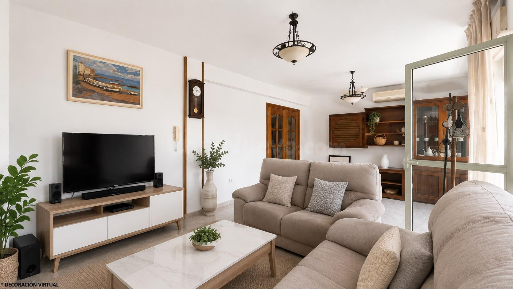 VIVIENDA EN EL CENTRO DE AGUILAS A 100 METROS DE LA PLAYA