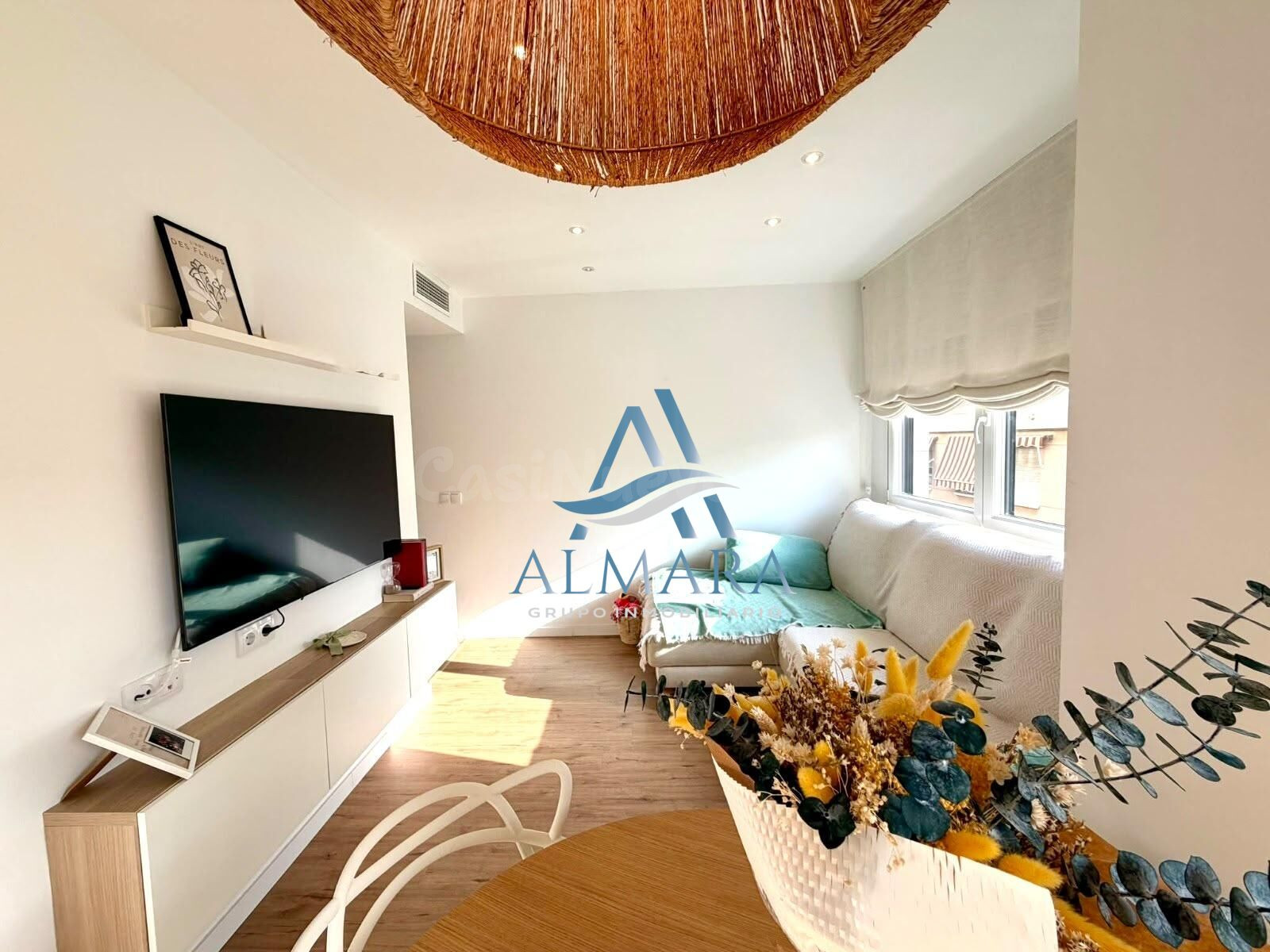 ATICO CON TERRAZA SOLARIUM Y GARAJE EN AGUILAS
