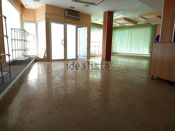 Local comercial 156m² en venta - Barrio peral - foto 4