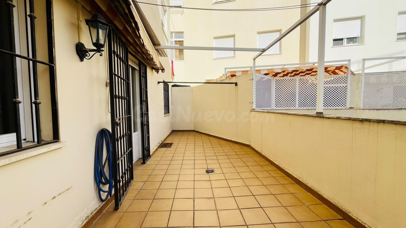 Piso en San Fernando, León Herrero — 4 dormitorios y amplia  - foto 3