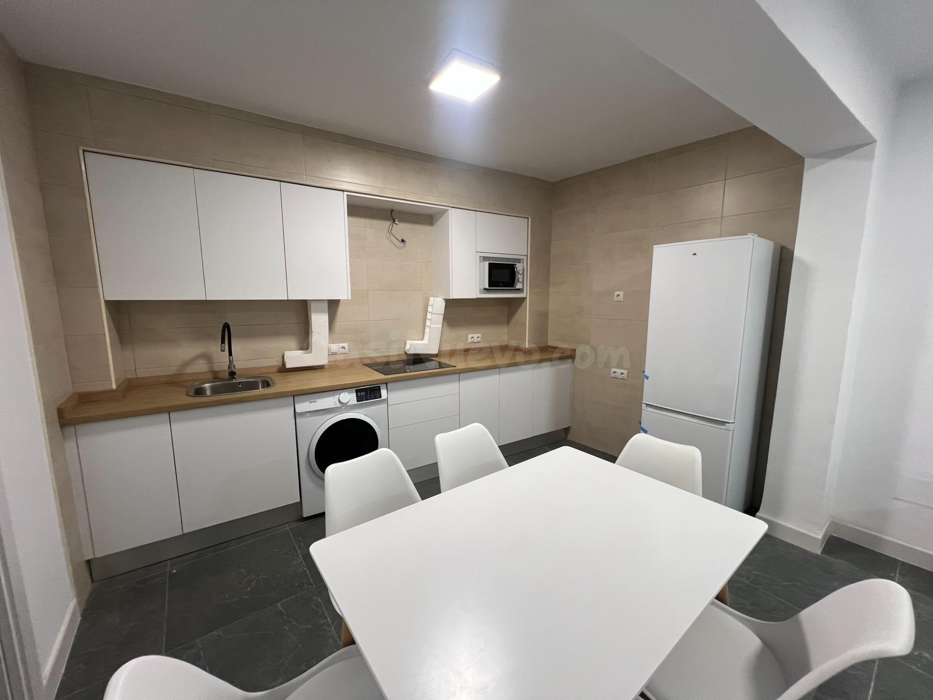 Piso 3 habitaciones 110m² en alquiler - Centro - foto 4