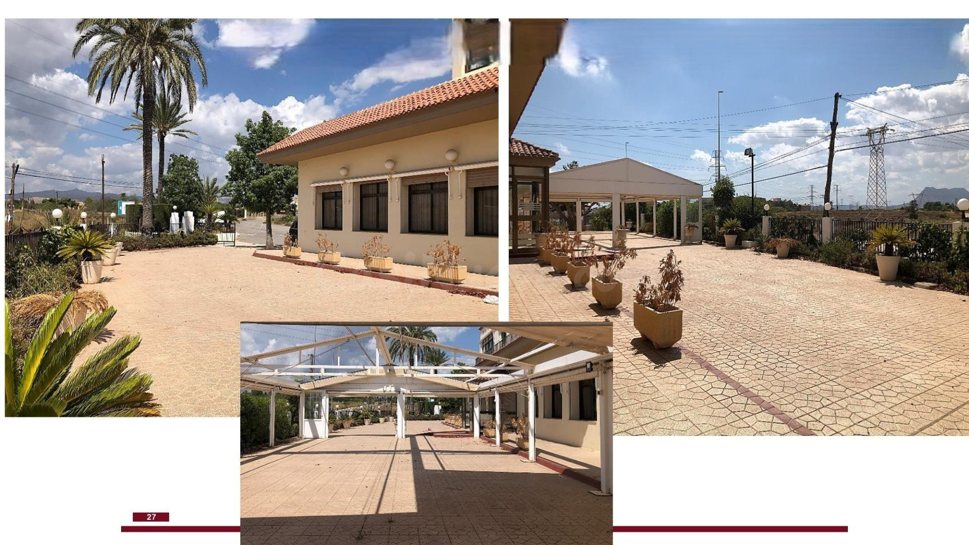 Local comercial 3 habitaciones 2100m² en venta - Camino de la sendera