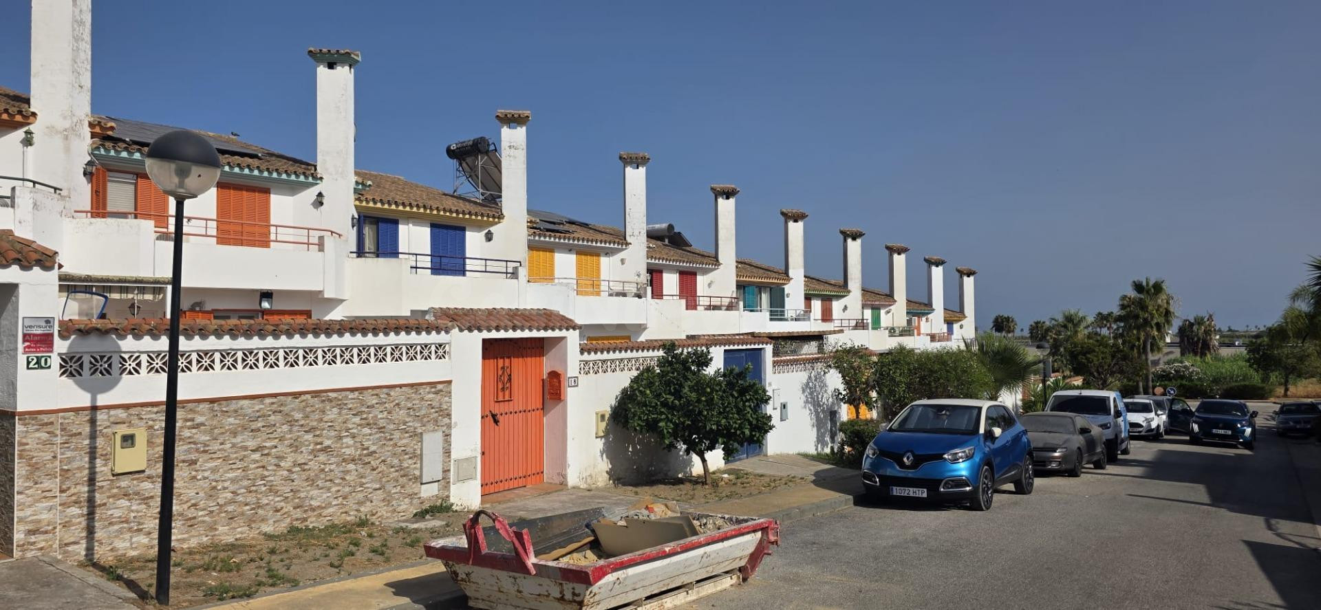 CASA ADOSADA - DUPLEX, EN VENTA MELCHOR - SANTA MARGARITA, LA LINEA DE LA CONCEPCION