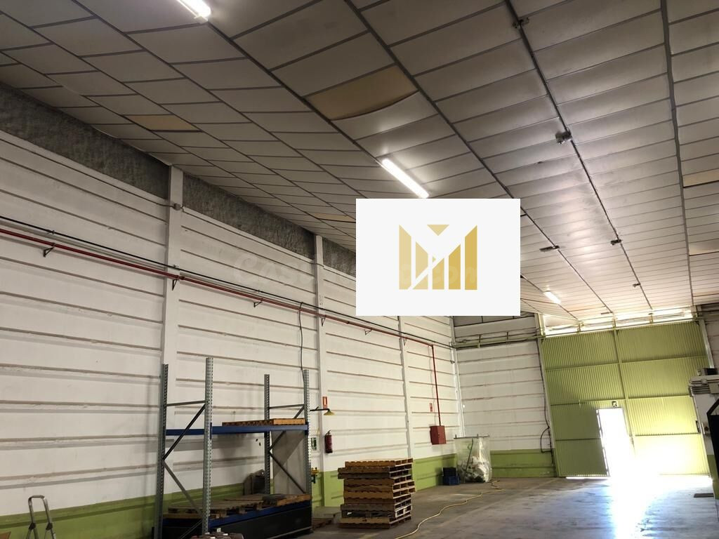 NAVE INDUSTRIAL