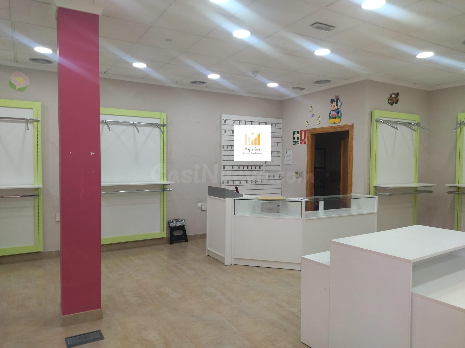LOCAL COMERCIAL