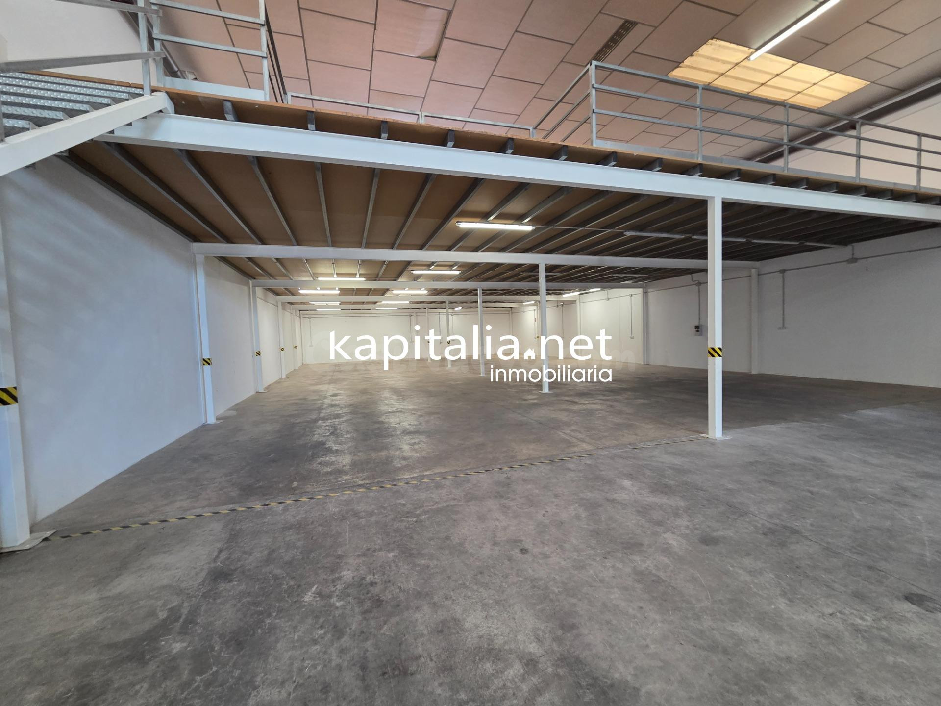 Nave Industrial en alquiler en Ontinyent - foto 3