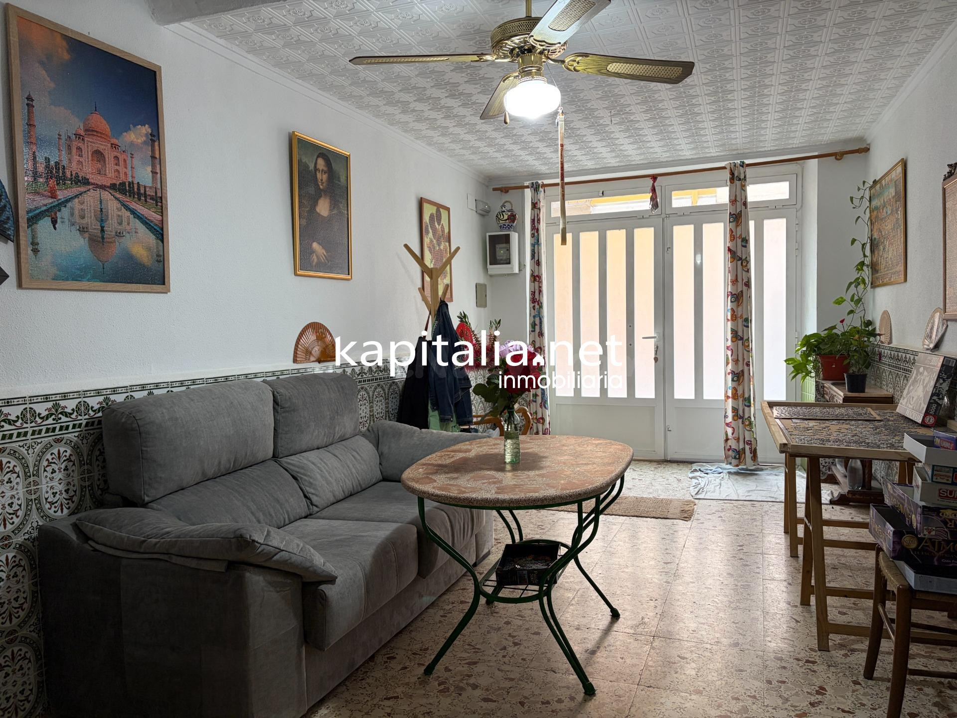 BONITA CASA EN ZONA DE SAN ANTONIO DE ONTINYENT.