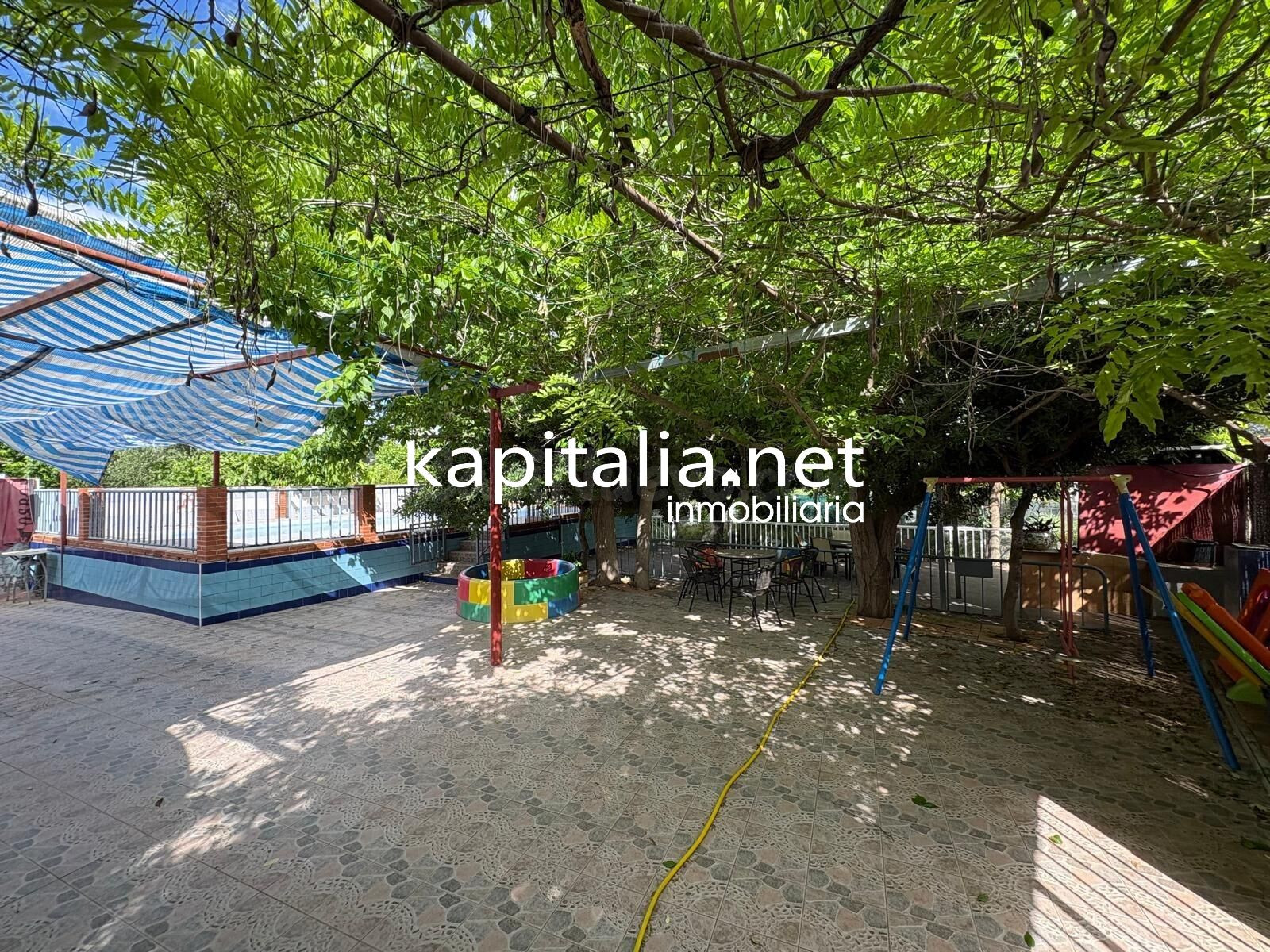 ESTUPENDO CHALET A LA VENTA CON LUZ Y PISCINA A TAN SOLO 5 MINUTOS DE XATIVA