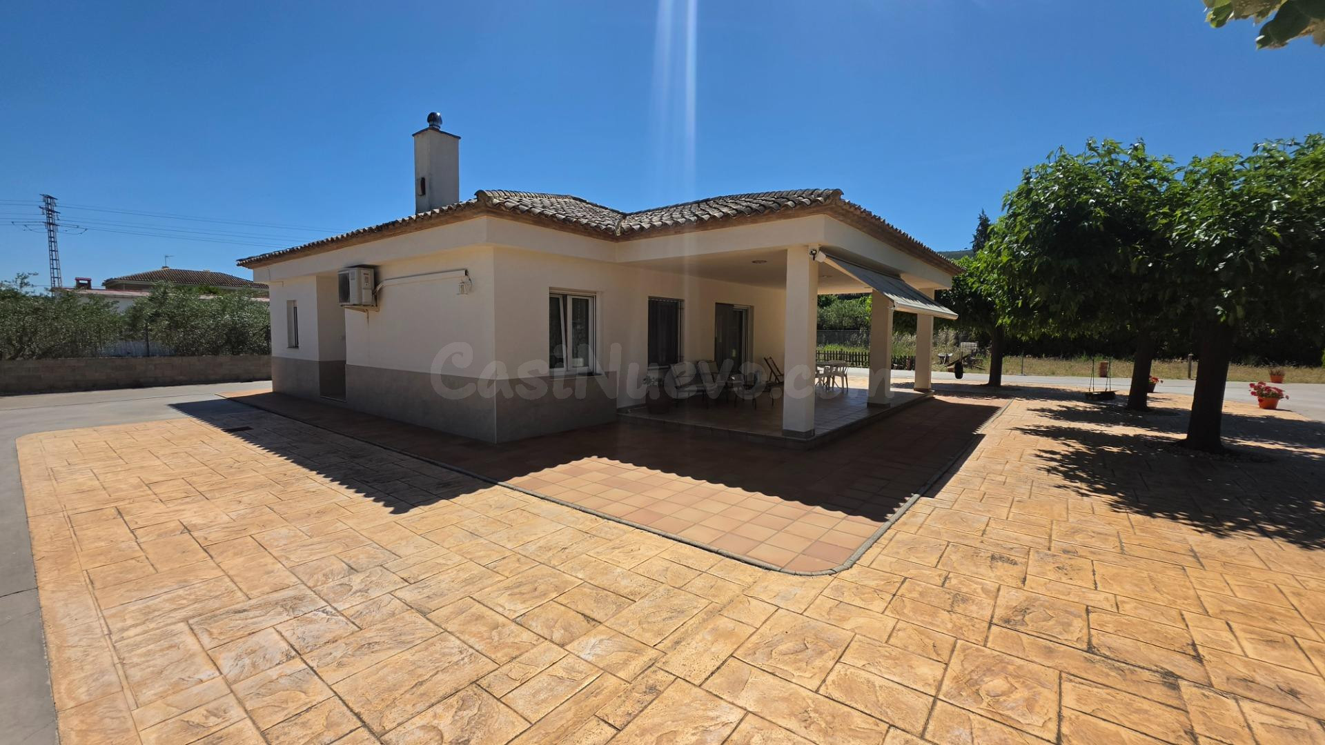 EXCELENTE CHALET A LA VENTA EN ONTINYENT