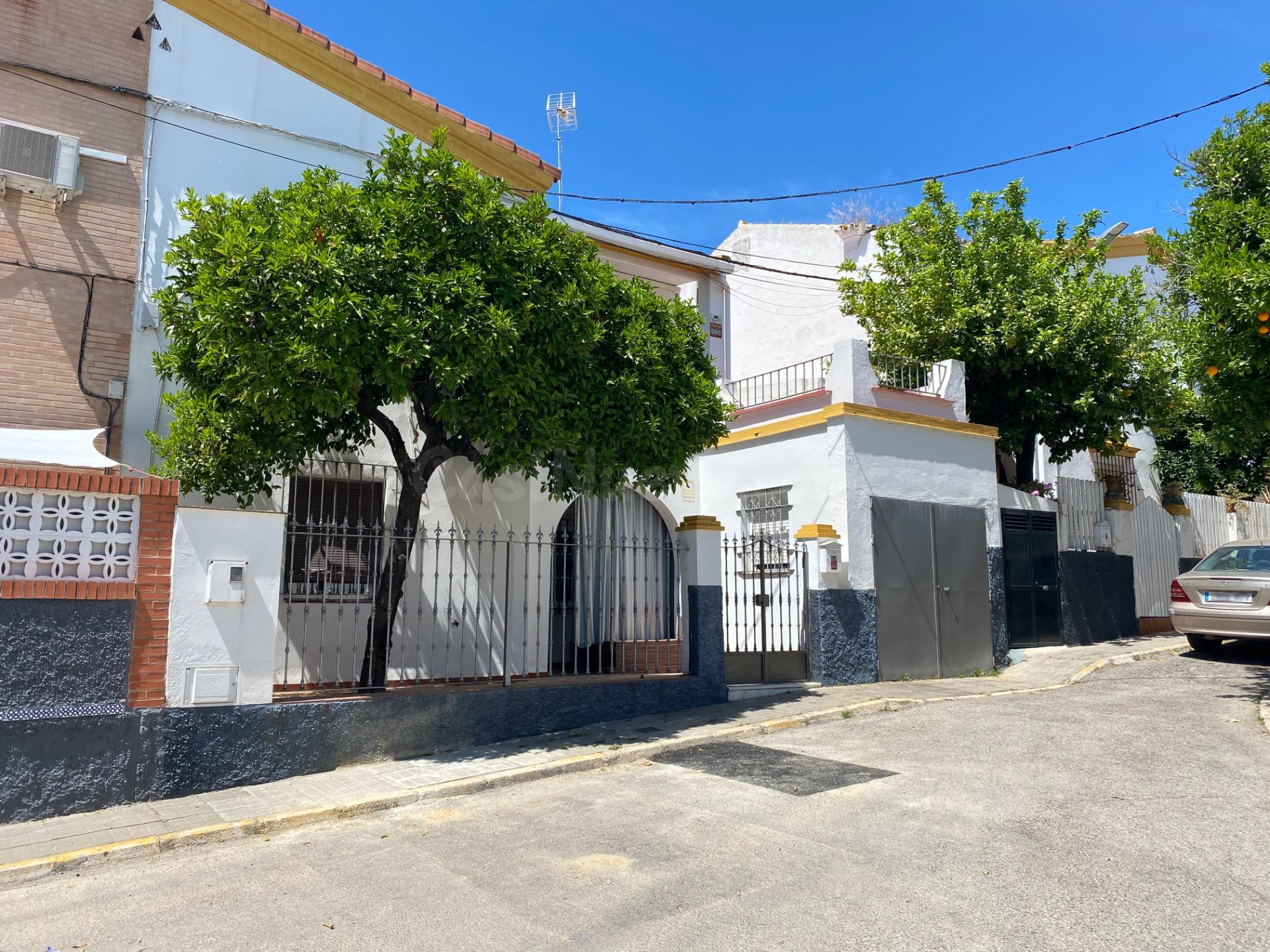 CASA UNIFAMILIAR EN COCA