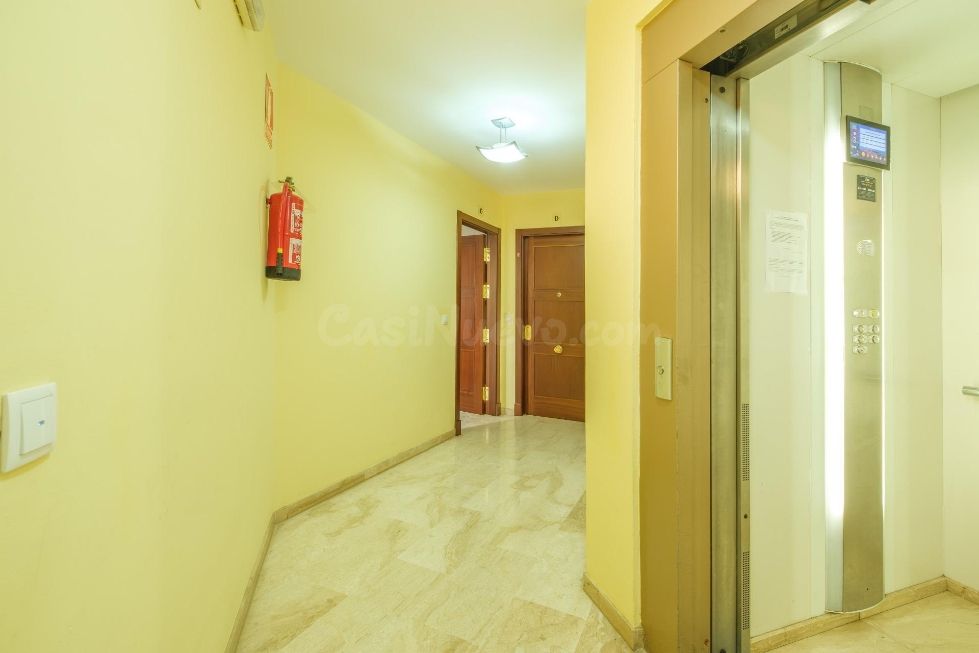 Gran piso en Alcalá de Guadaira con garaje y trastero - foto 5