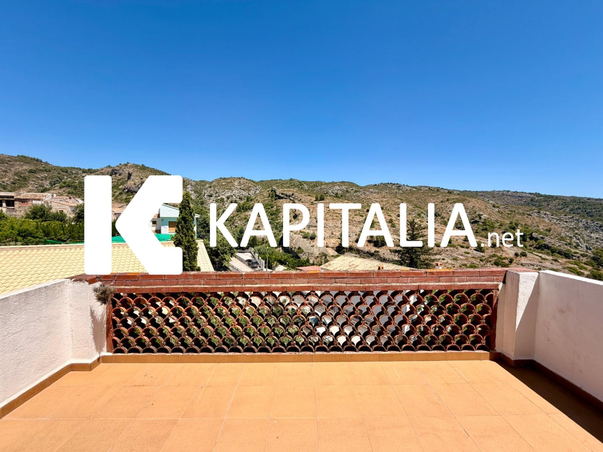 Espectacular casa señorial de 468 m2 en pleno centro – Vista