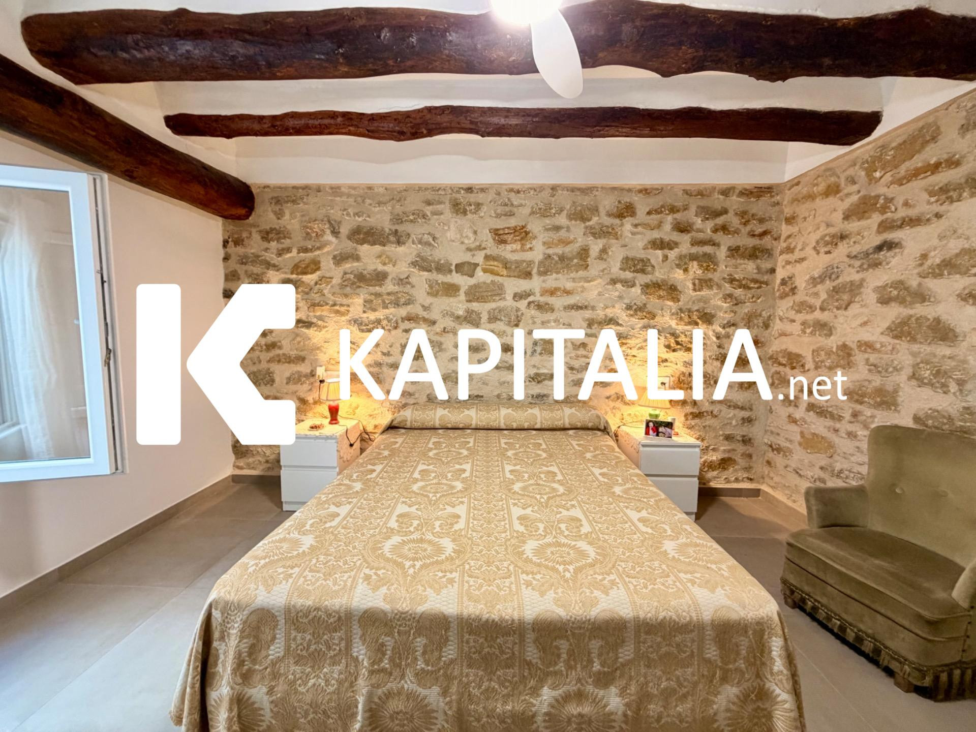 Espectacular casa señorial de 468 m2 en pleno centro – Vista - foto 4