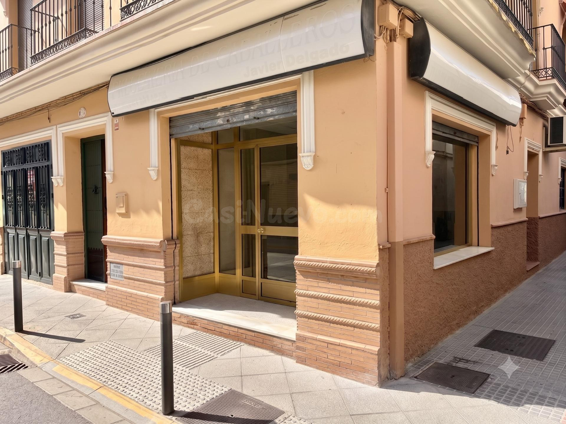 LOCAL COMERCIAL EN ALQUILER DE 32 M2 CENTRO DE DOS HERMANAS ECONÓMICO