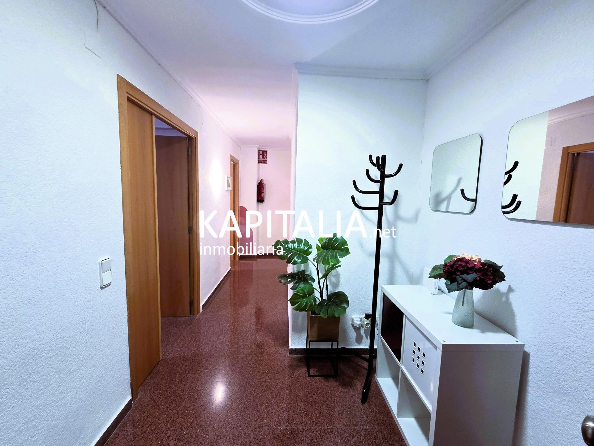 Amplio y Moderno Piso Estudiantil en Ontinyent - Sant Josep
