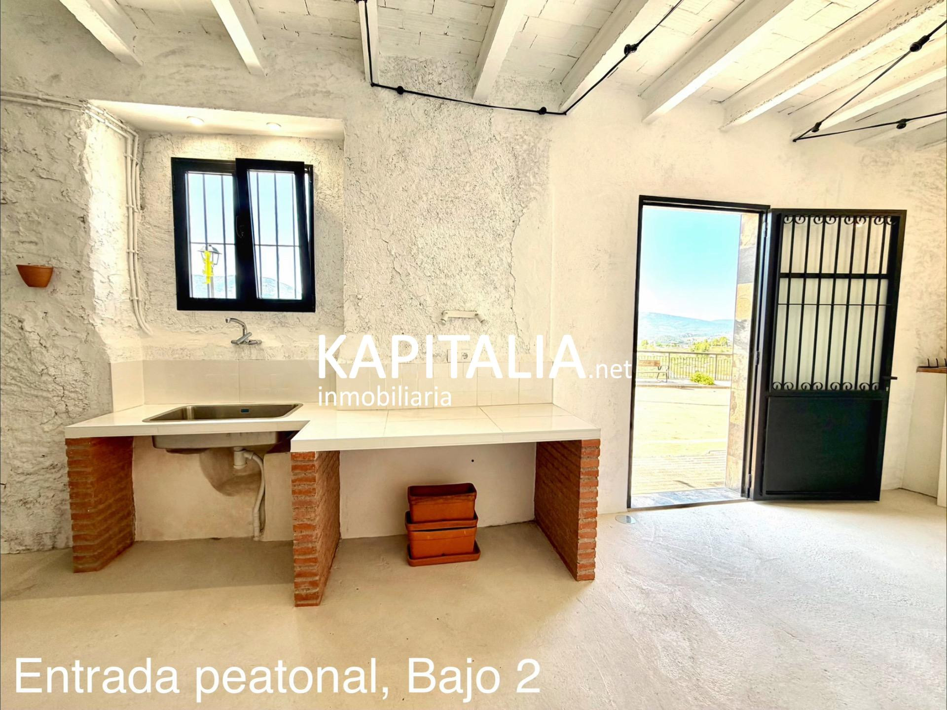 CASA DE PUEBLO REHABILITADA EN BALONES CON VISTAS EXCEPCIONA - foto 3