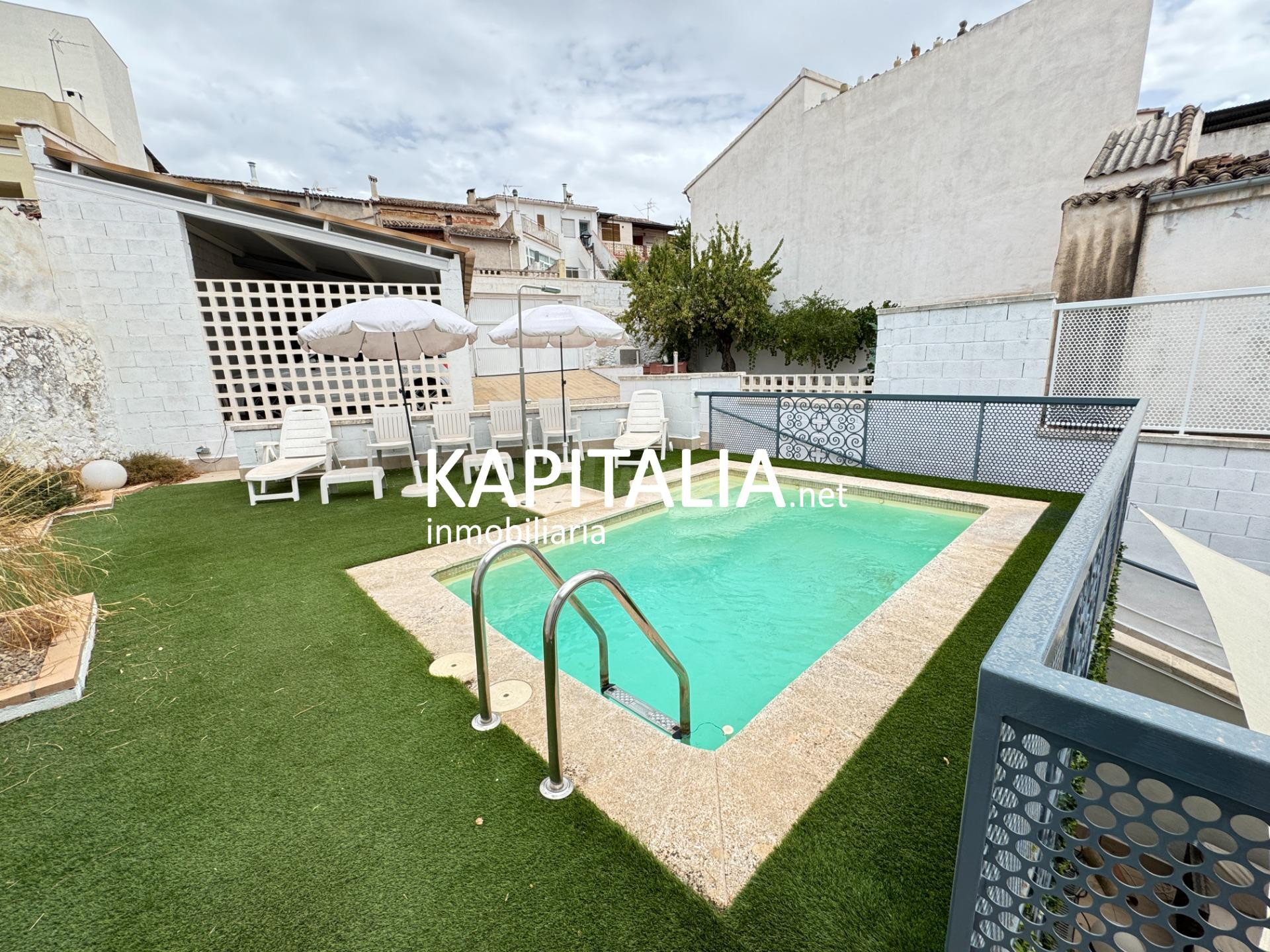 Casa señorial a la venta en Benilloba, Alicante