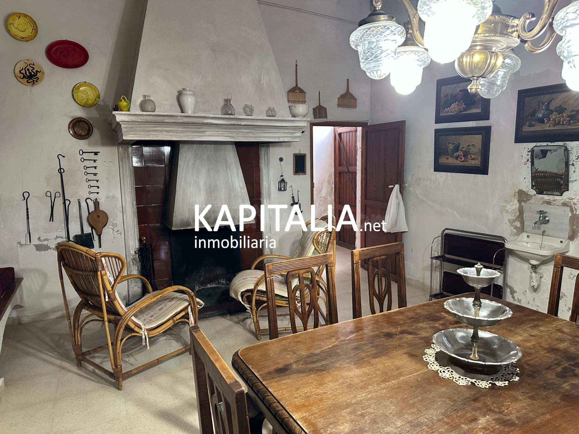 GRAN MASIA A LA VENTA EN BOCAIRENT