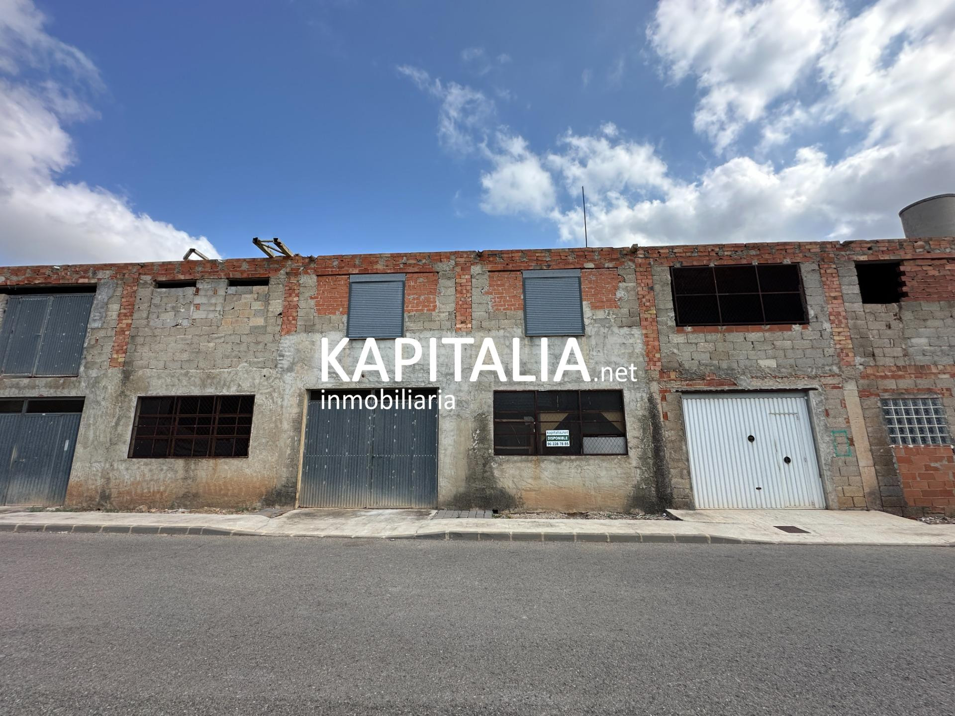 Casa y solar en VENTA en Sellent con posibilidad de crear 2  - foto 2