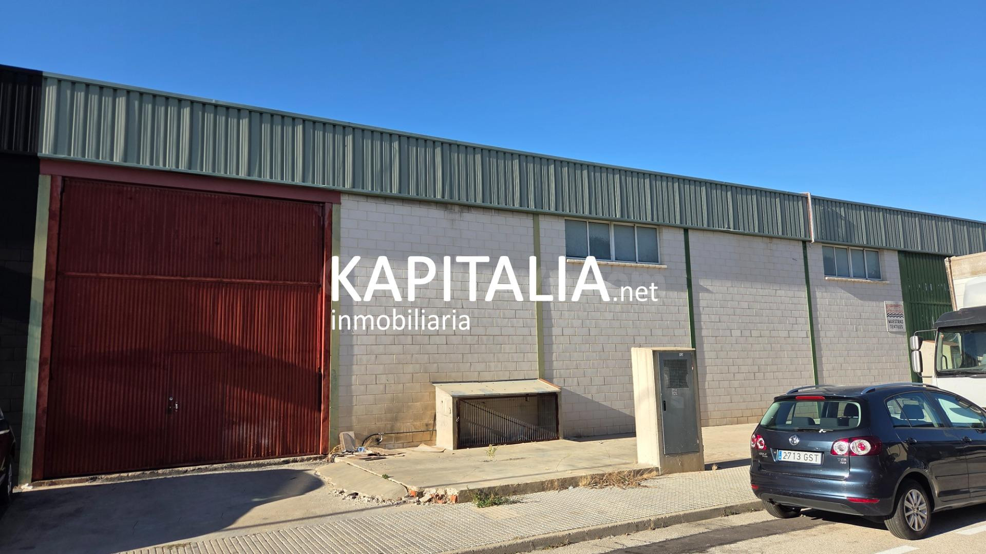 Nave a la venta  en Agullent