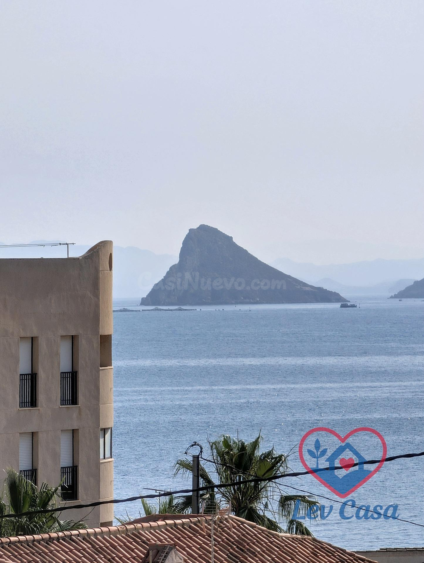 EXCLUSIVO CHALET INDEPENDIENTE EN CALABARDINA (ÁGUILAS) CON VISTAS AL MAR, 3 PLANTAS Y GRAN POTENCIAL DE INVERSIÓN