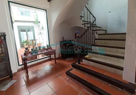 Casa histórica de 3 plantas en el casco antiguo de Benissa