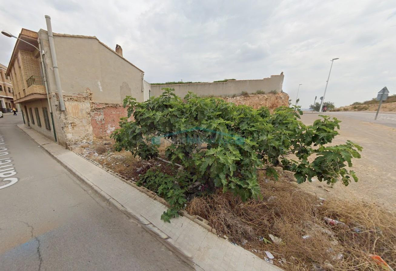 TERRENO URBANO CON PROYECTO EN BENAGUASIL – EDIFICIO DE PLANTA BAJA + 2 ALTURAS