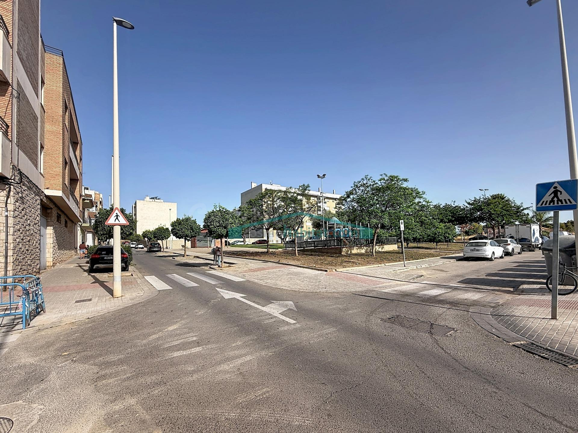 Nave de 500 m2 con potencial urbanístico en Moncada - foto 5