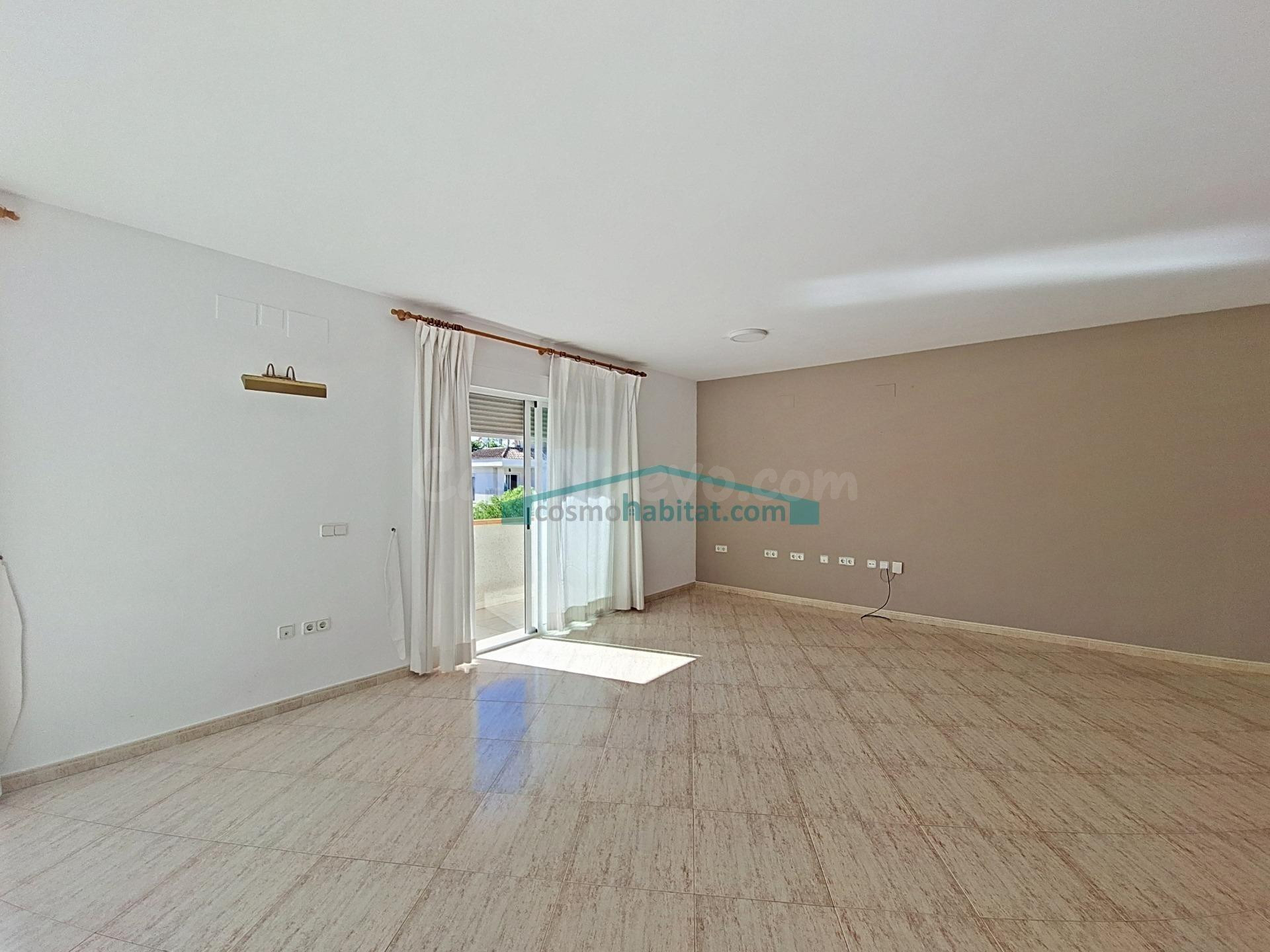 Se vende amplio piso en Altea – a 450 m de la playa - foto 4