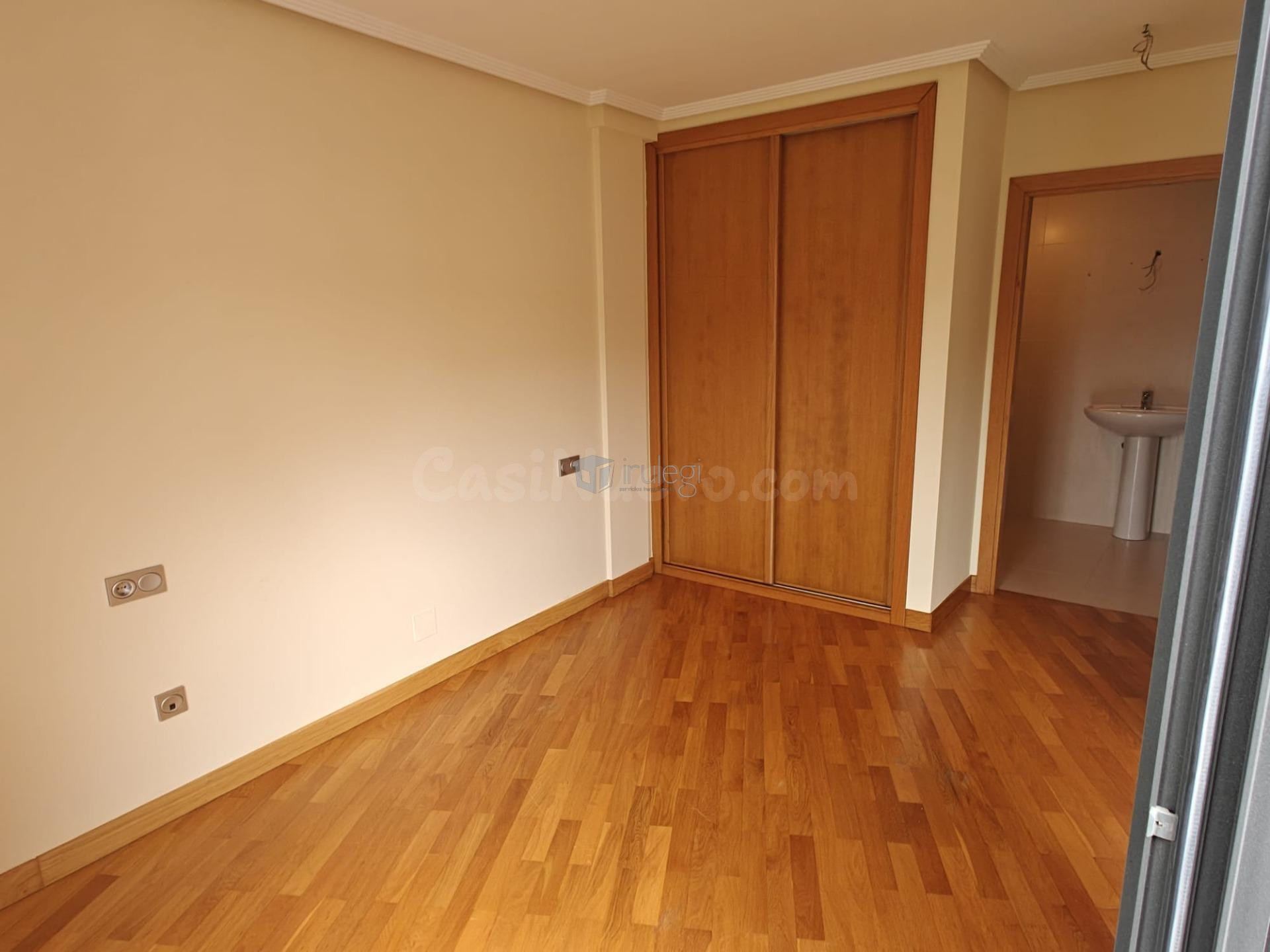 PISO EN VENTA EN ARROBITXULO CON GARAJE CERRADO OPCIONAL, AS - foto 3