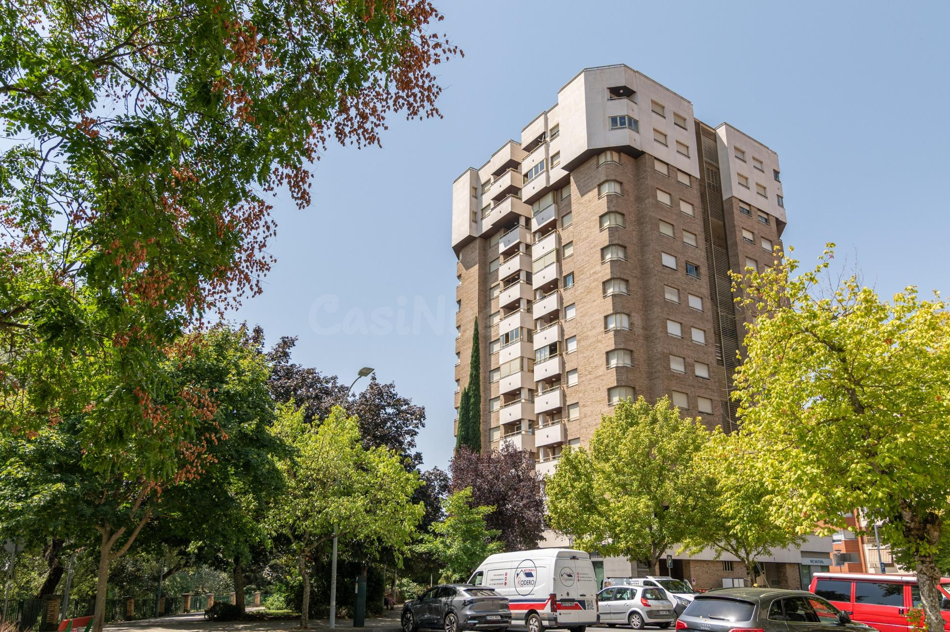 VIVIR ITURRAMA: 114 m2, TERRAZA Y VISTAS DESPEJADAS