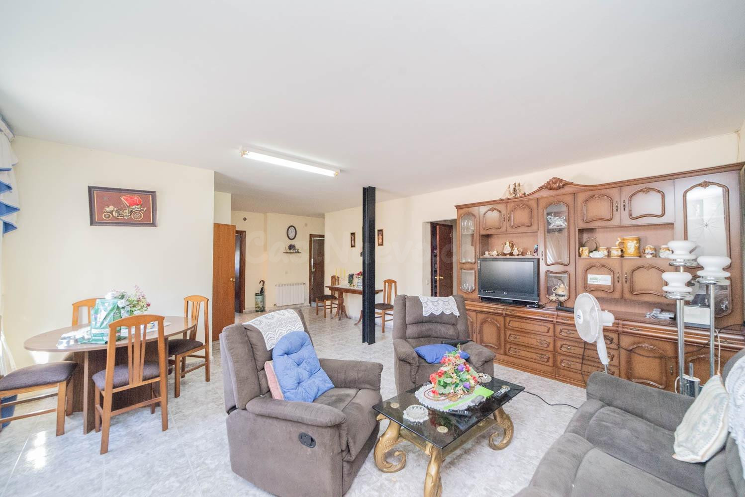 Chalet independiente en venta en Santa Cruz del Retamar, Cal - foto 3