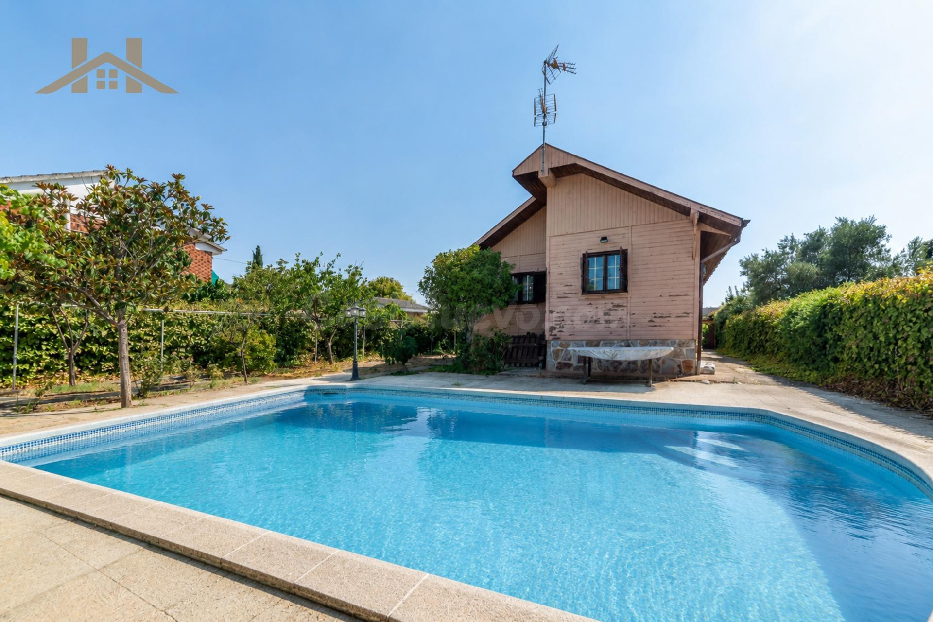 Chalet independiente en venta en Santa Cruz del Retamar, Calalberche